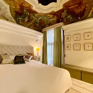 https://apt-palace-luxury.hotelinveneto.com