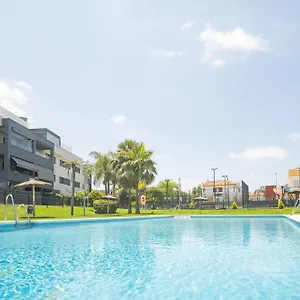 https://calma-beach-bajo-de-gua.es-andalucia.com