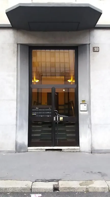 Apartment Nice Livings Lazzaroni Milan